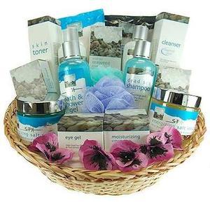 Total Dead Sea Vacation Gift Basket