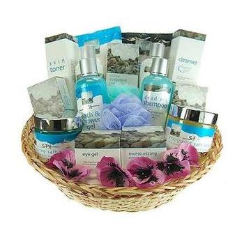 Image For: Total Dead Sea Vacation Gift Basket