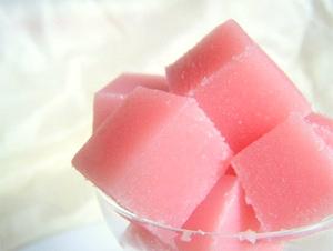Strawberry Cream Sugar Scrub Cubes